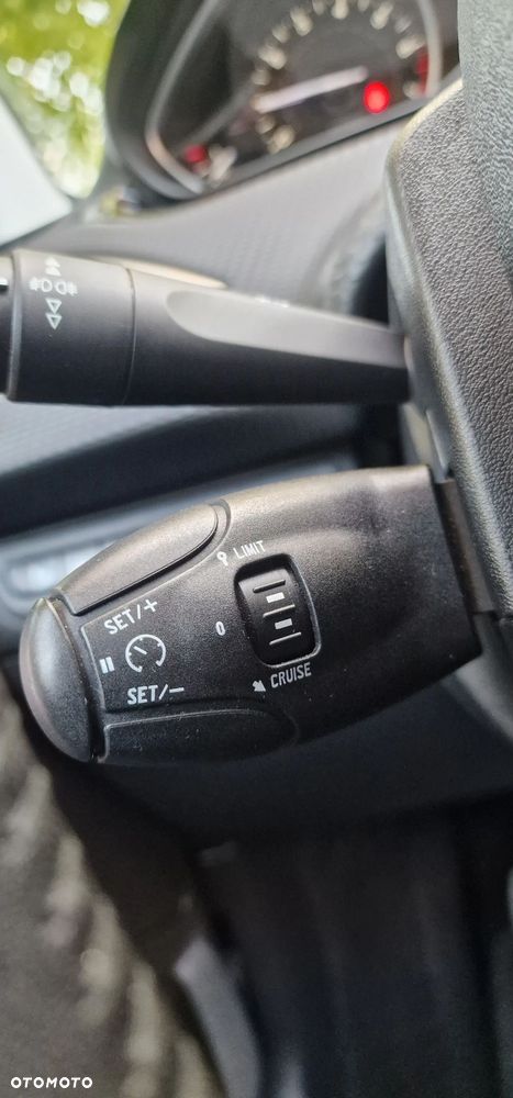 Peugeot 2008 - 34