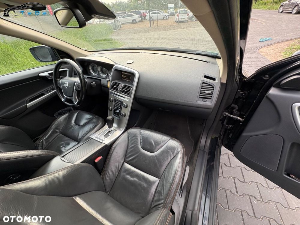 Volvo XC 60 2.4D AWD Summum - 31