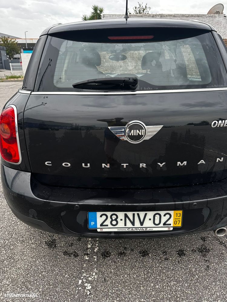 MINI Countryman One D - 24