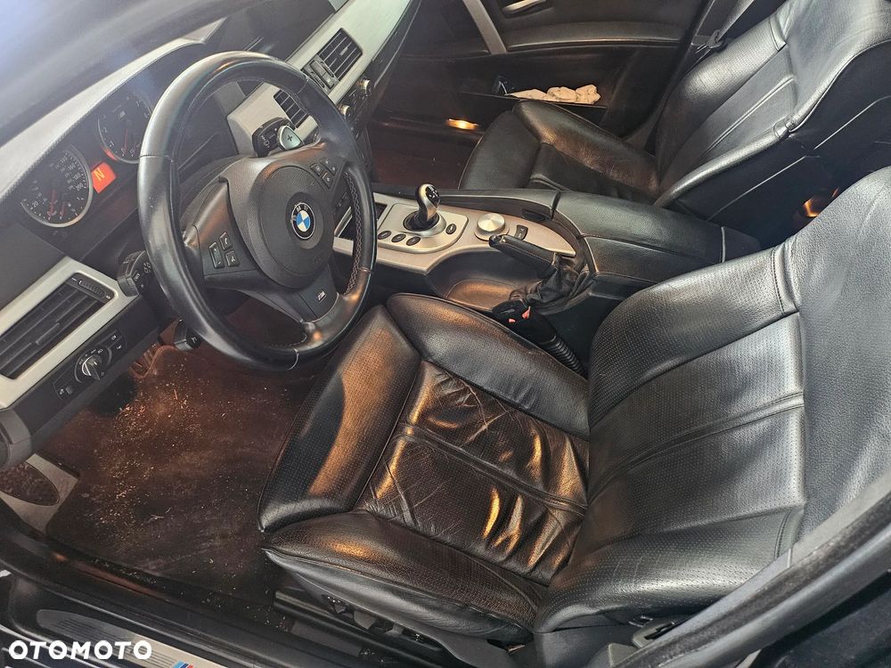 BMW M5 Standard - 11