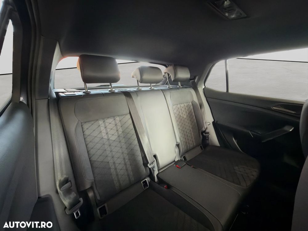 Volkswagen T-Cross 1.0 TSI DSG R-Line - 15