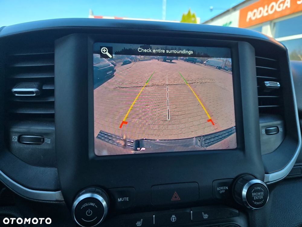 RAM 1500 Quad Cab Longbed Bighorn - 21