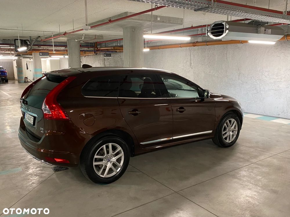 Volvo XC 60 D5 AWD Kinetic - 6