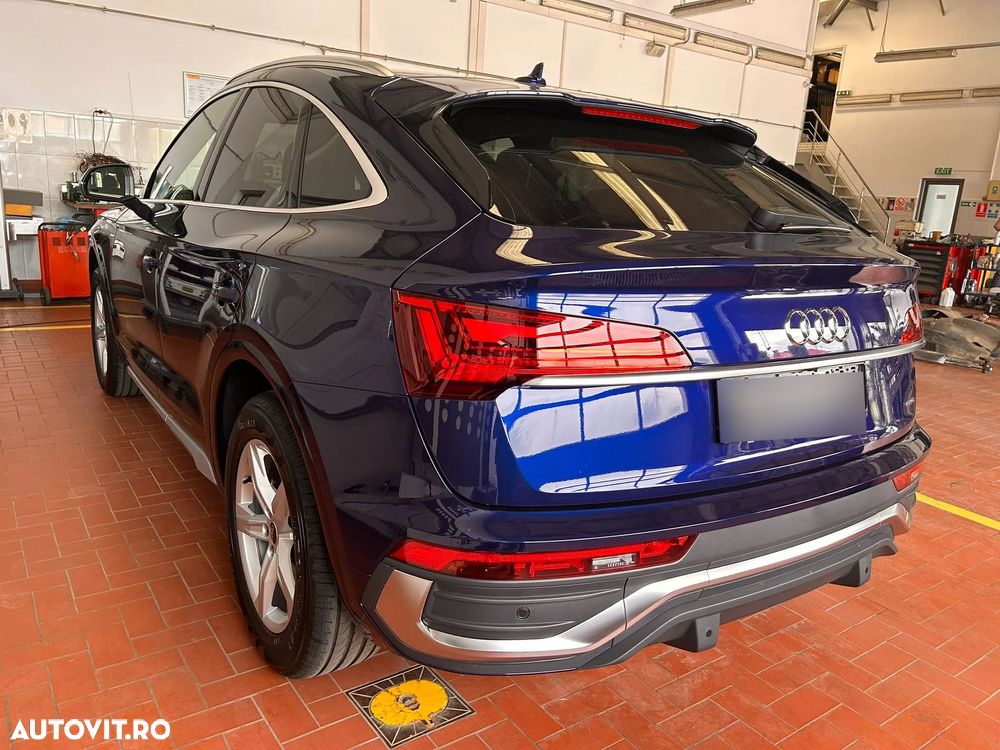 Audi Q5 Sportback 40 TDI quattro S tronic MHEV S Line - 8