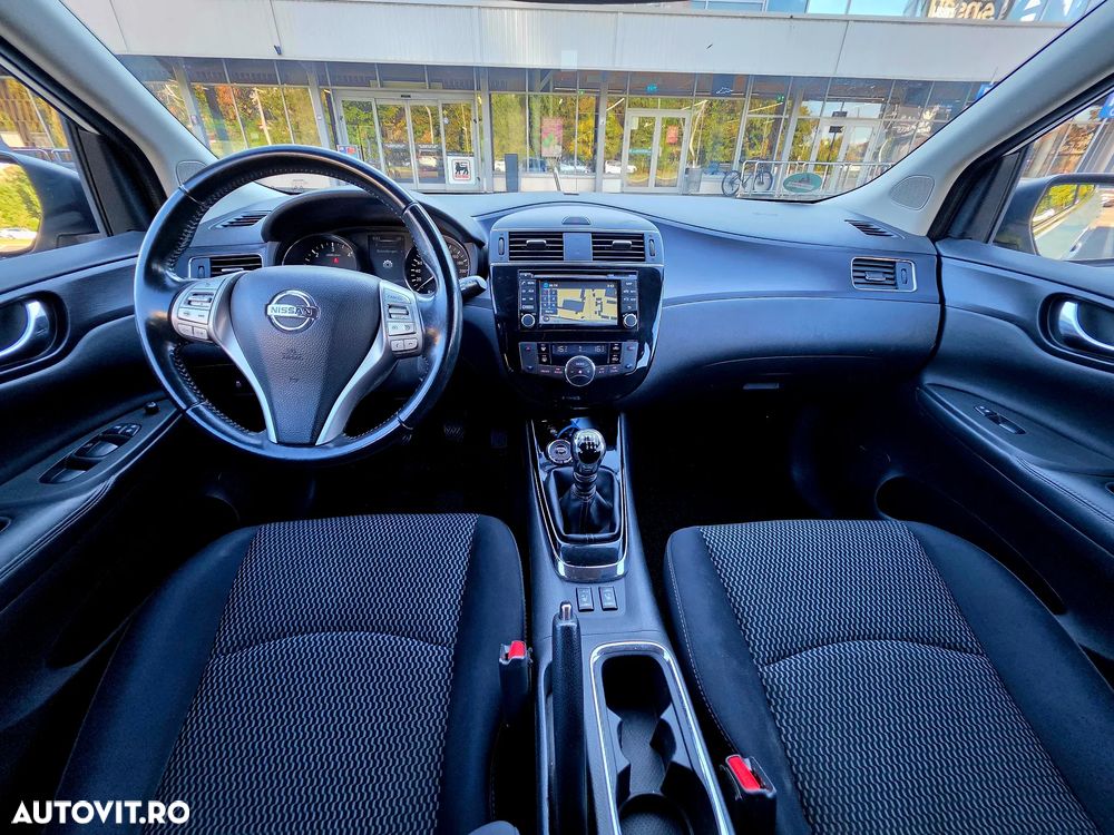 Nissan Pulsar 2015 photo 5