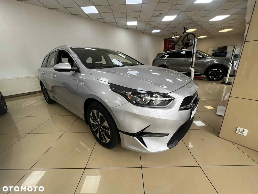 Kia Ceed 1.5 T-GDI M - 2
