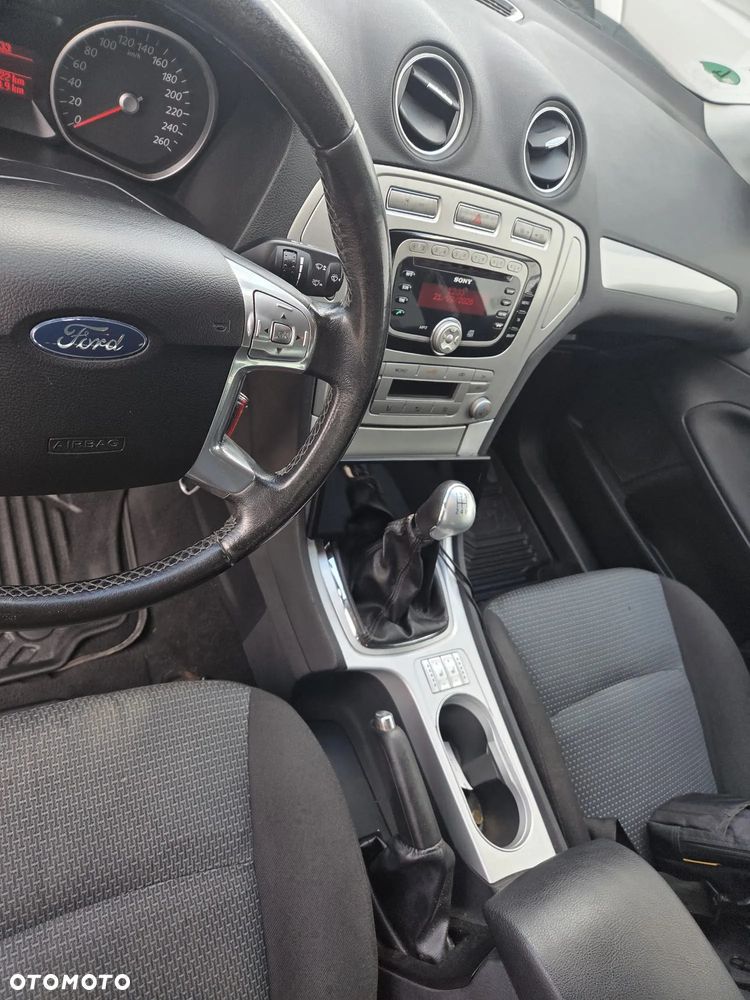 Ford Mondeo 2.0 Trend X - 7