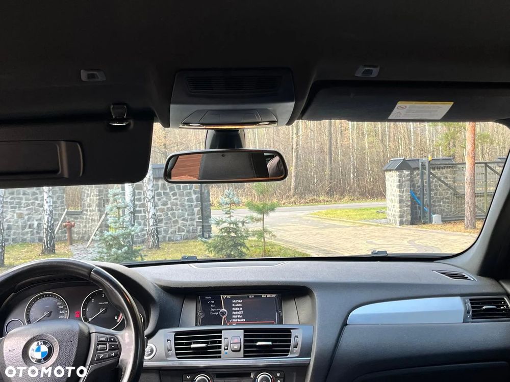 BMW X3 xDrive20d - 8