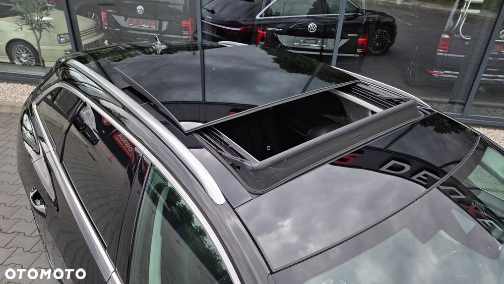 Audi A6 Avant 55 TFSI e quattro S tronic S line - 33