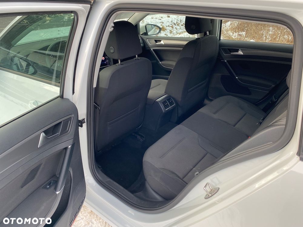 Volkswagen Golf 1.5 TSI BMT Evo Comfortline - 15