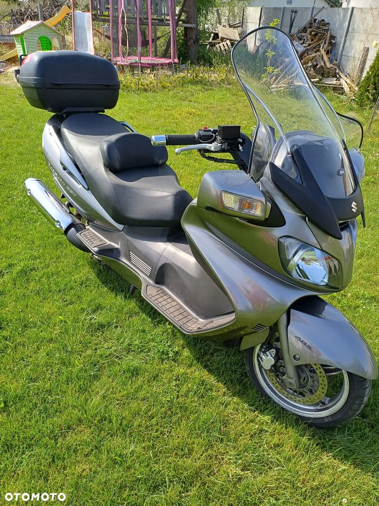 Suzuki Burgman - 1