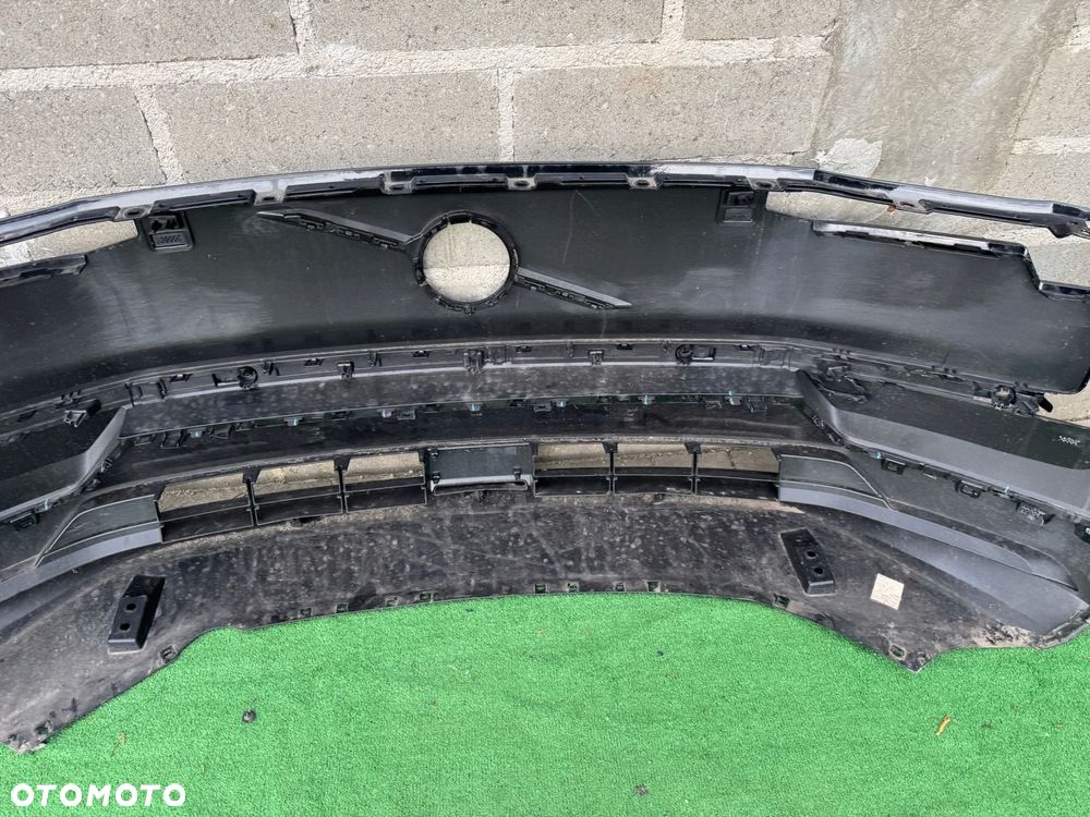 VOLVO EX30 EX-30 EV ZDERZAK PRZÓD ORG EU - 9