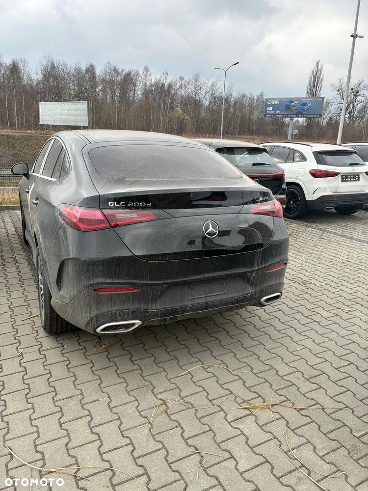 Mercedes-Benz GLC 200 d 4-Matic - 3