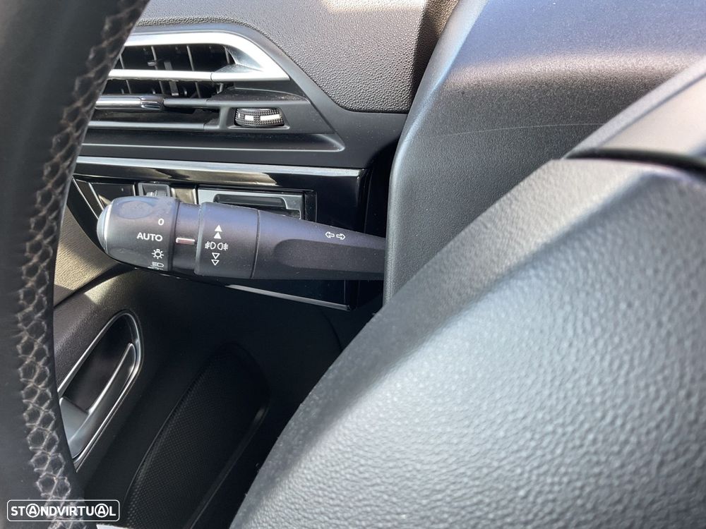 Citroën C4 Picasso 1.6 e-HDi Exclusive - 27