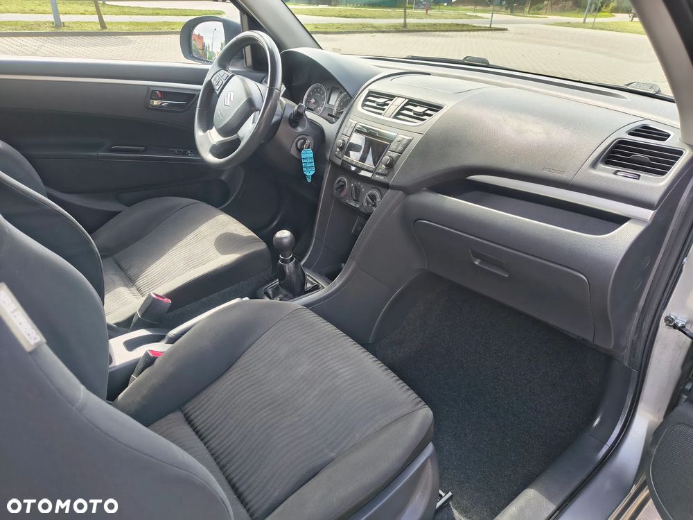Suzuki Swift 1.2 - 6