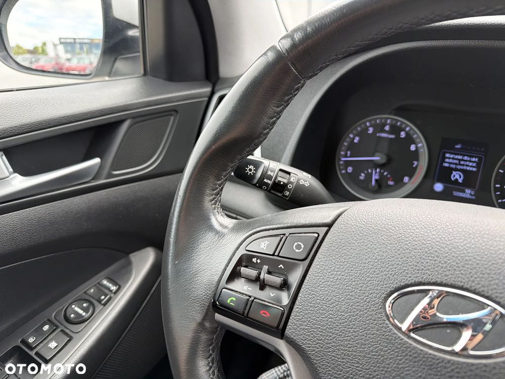 Hyundai Tucson 1.6 GDI BlueDrive Comfort 2WD - 21