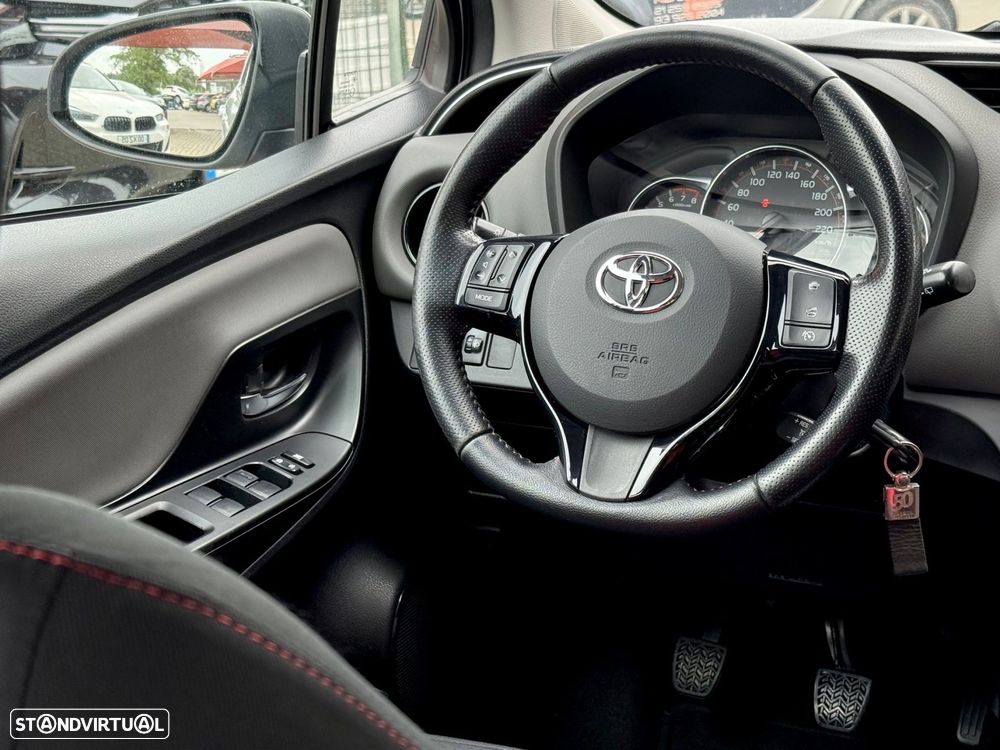 Toyota Yaris 1.33 VVT-i Sport - 10