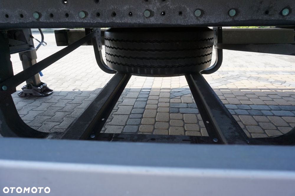 Schmitz Cargobull FIRANA VARIOS 385/55 R 22,5 OŚ PODNOSZONA * 2022 * - 10