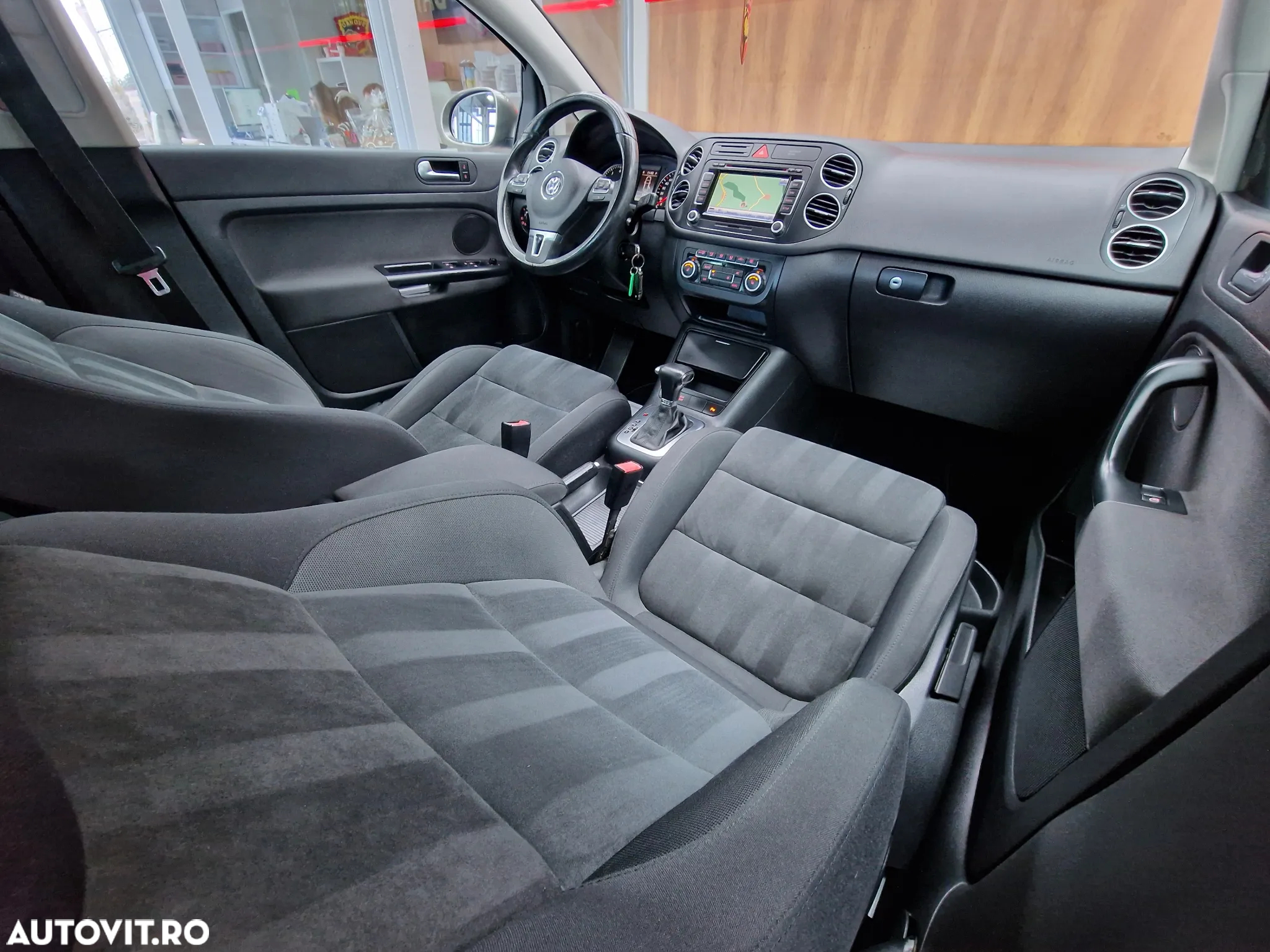 Volkswagen Golf Plus 1.4 TrendlineTSI DSG - 16