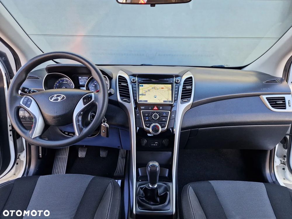 Hyundai i30 blue 1.4 Classic Navigation - 15