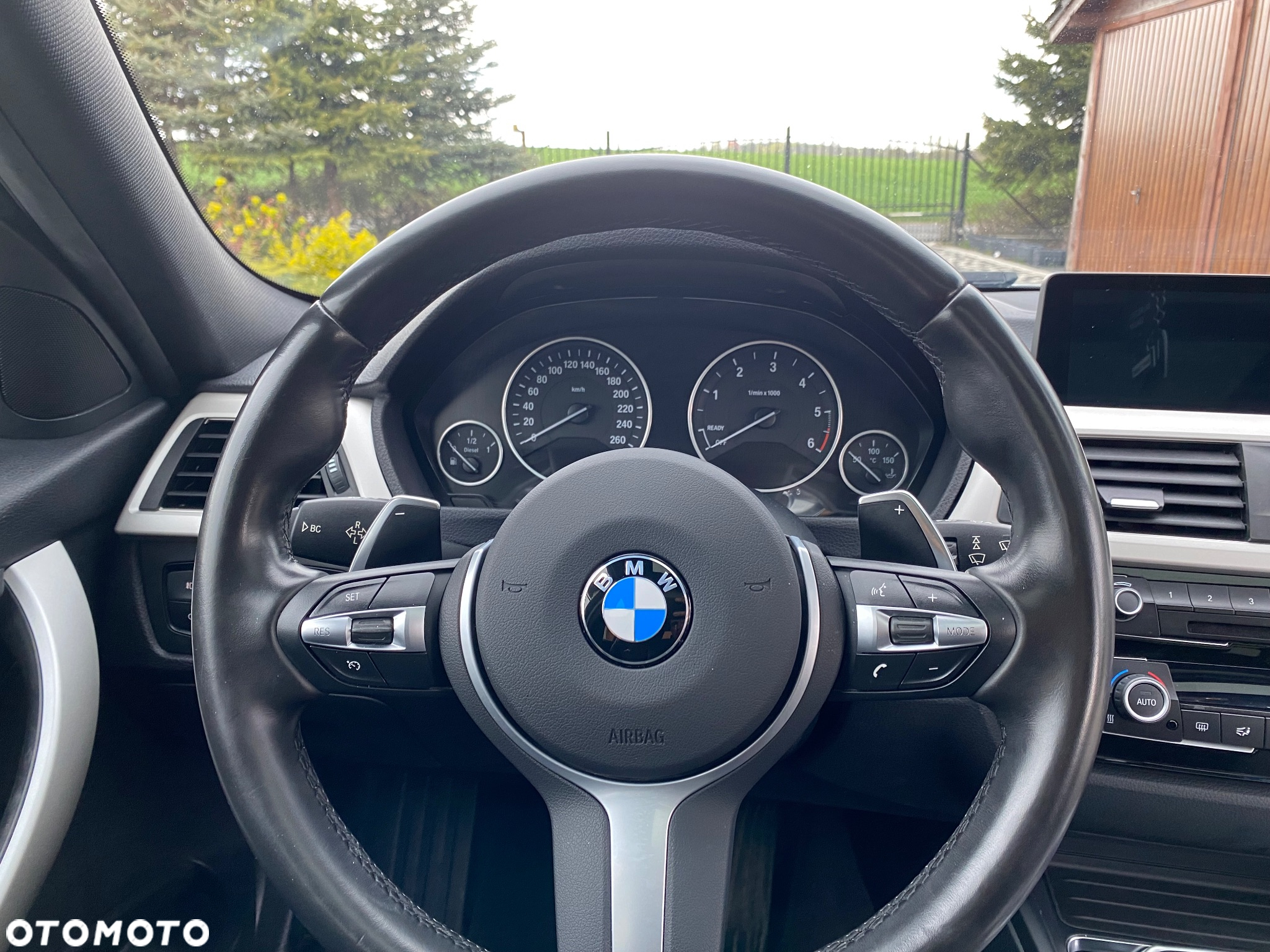 BMW Seria 3 320d Touring Efficient Dynamics Edition - 12
