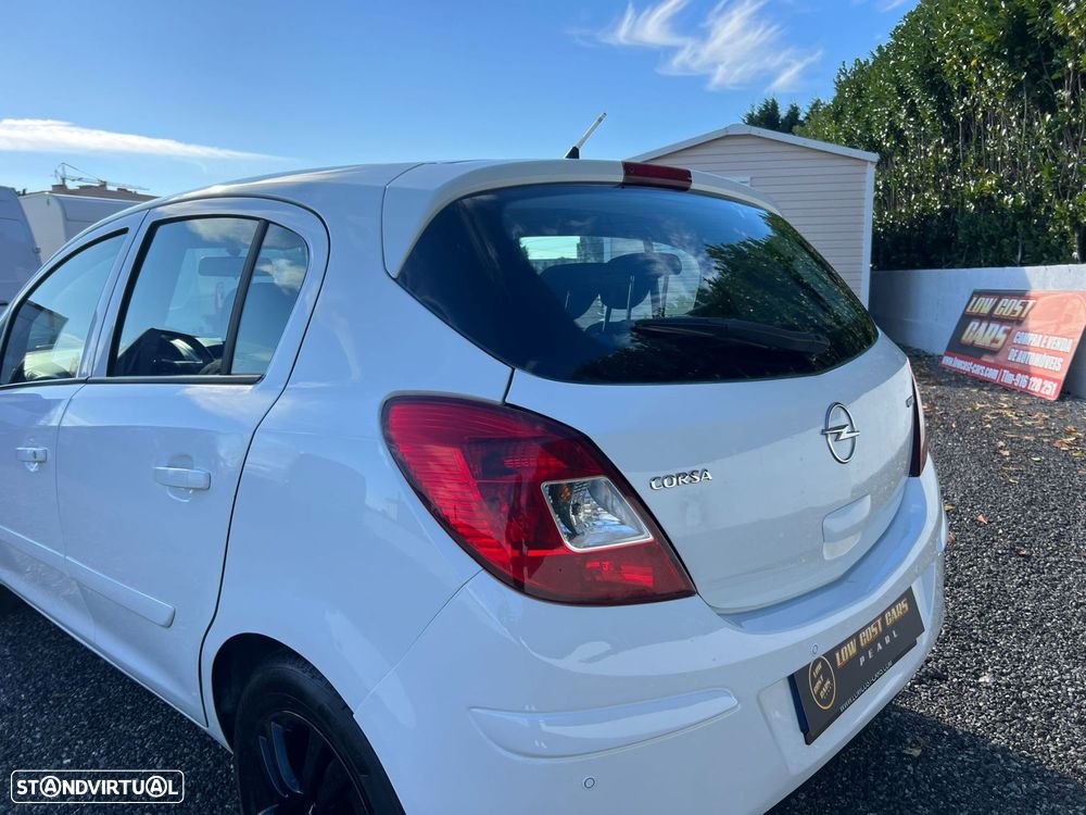 Opel Corsa 1.3 CDTi Enjoy - 20