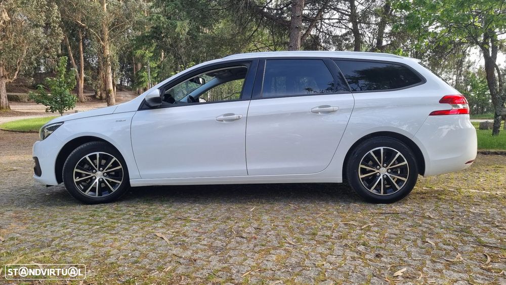 Peugeot 308 SW 1.5 BlueHDi Style - 23