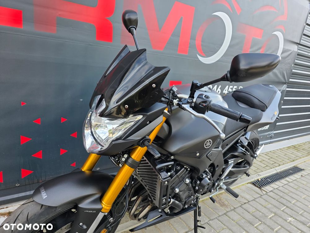 Yamaha FZ8 - 12