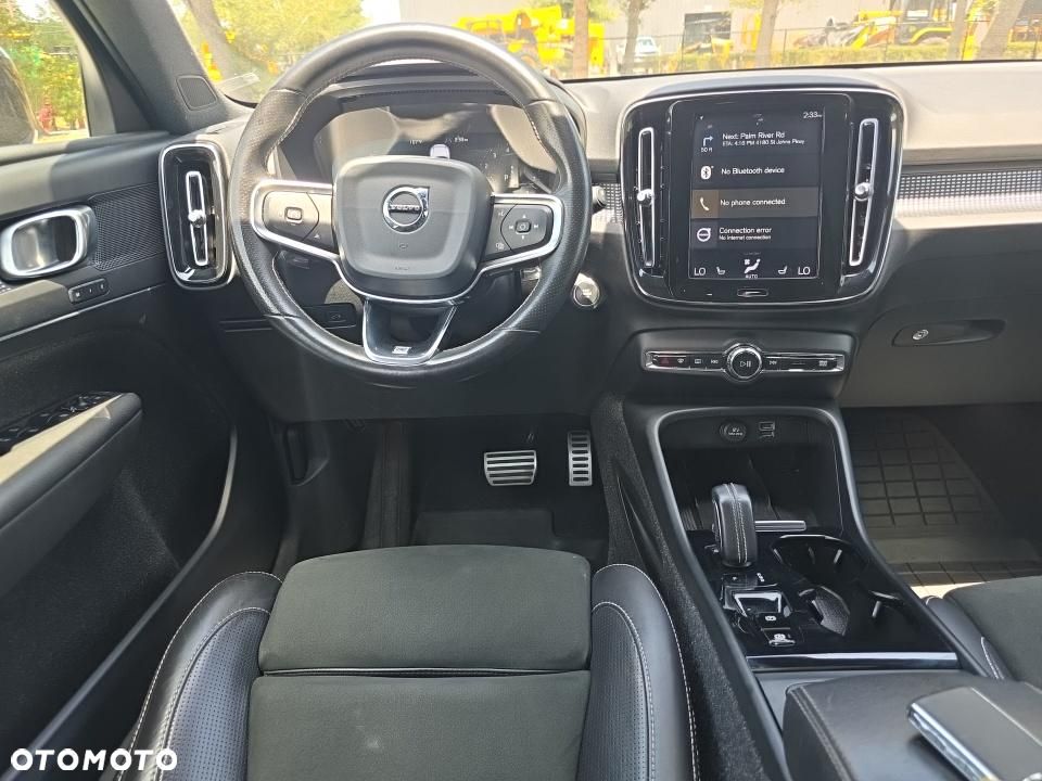 Volvo XC 40 T5 AWD R-Design - 9