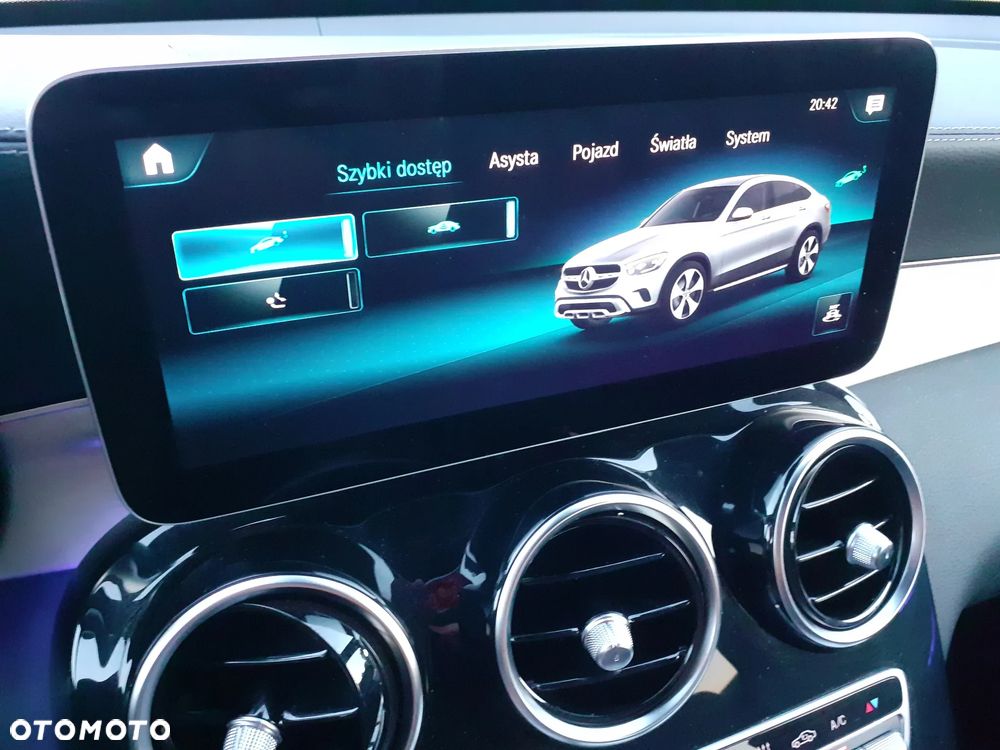 Mercedes-Benz GLC 300 de 4Matic 9G-TRONIC AMG Line - 31