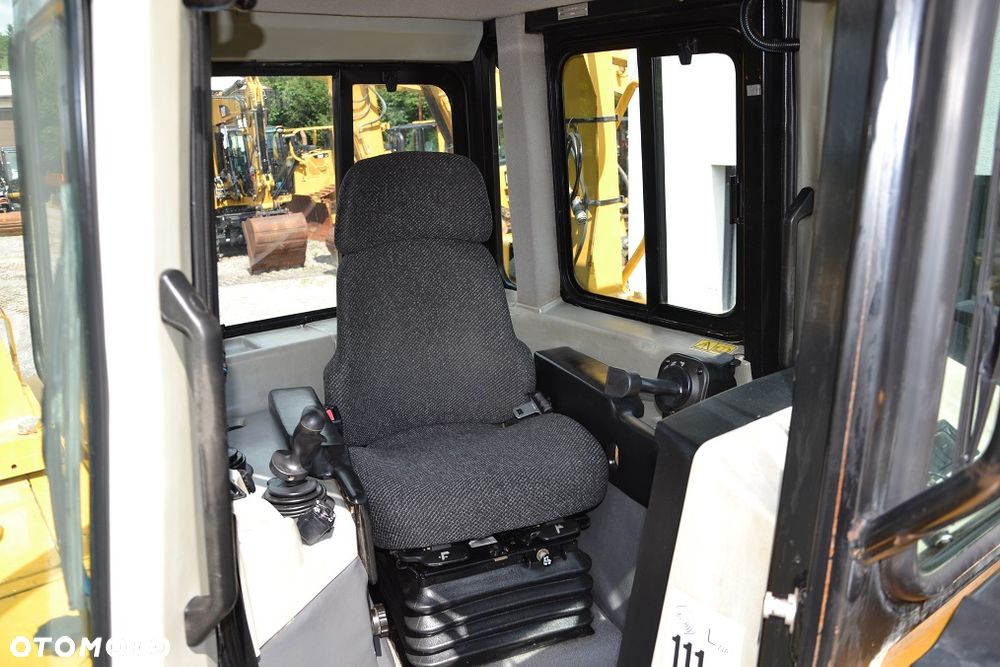 Caterpillar D6R LGP - 19