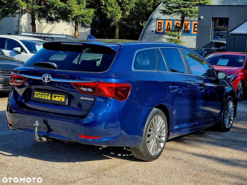 Toyota Avensis 2.0 D-4D Premium - 5