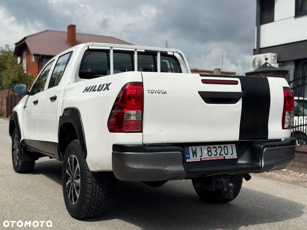 Toyota Hilux 2.4 D-4D Double Cab DLX 4x4 - 6