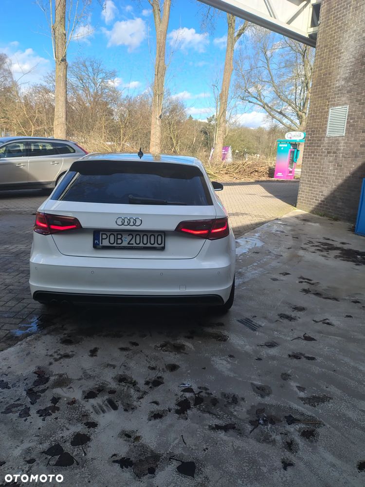 Audi A3 Sportback - 7
