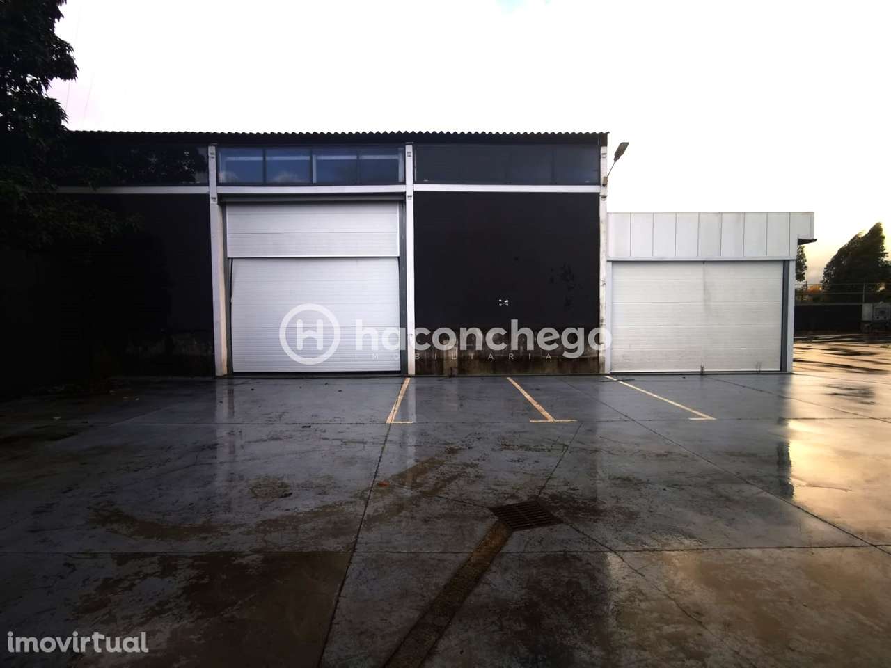 Pavilhão em Manhente - Grande imagem: 5/24