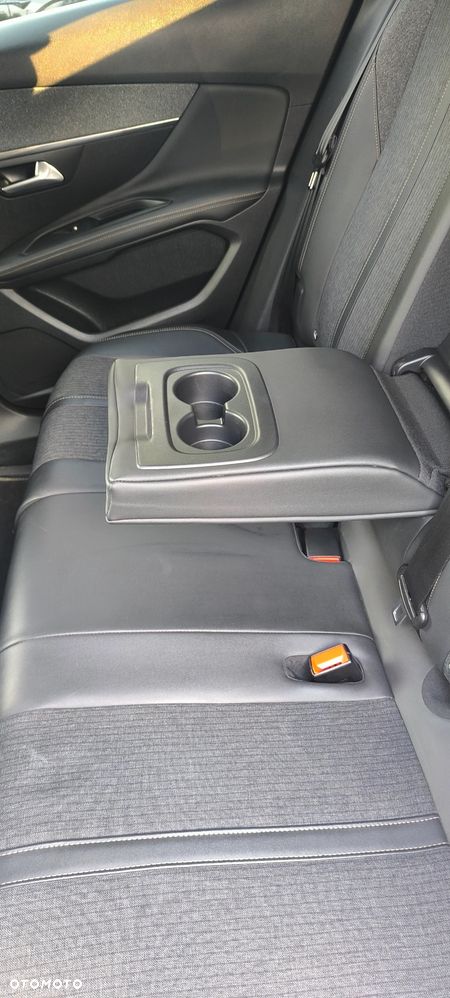 Peugeot 3008 - 14
