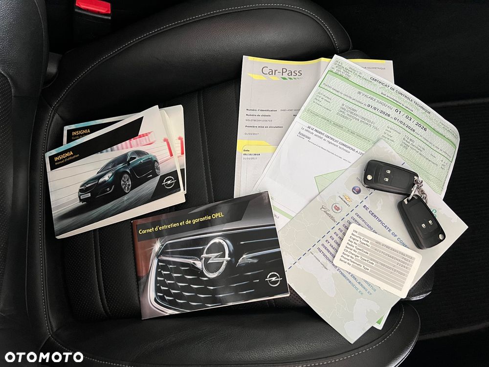 Opel Insignia - 36