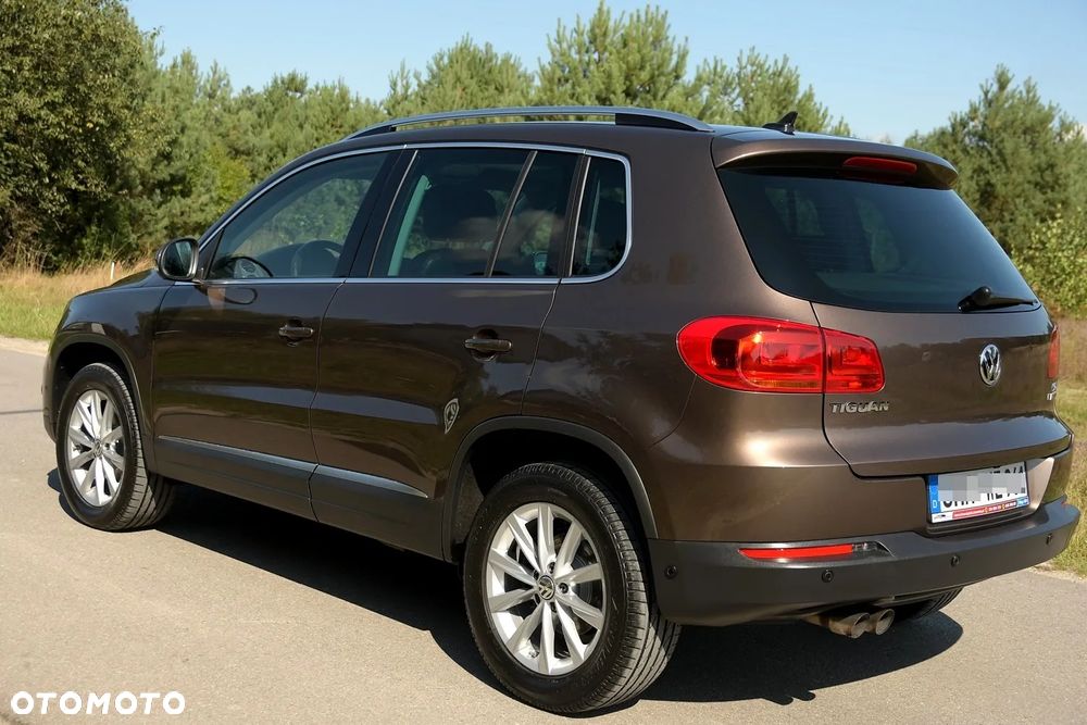 Volkswagen Tiguan - 4