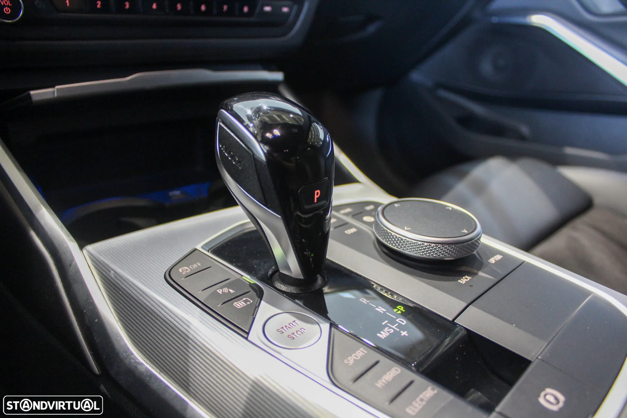 BMW 330 e Pack Desportivo M Auto - 16