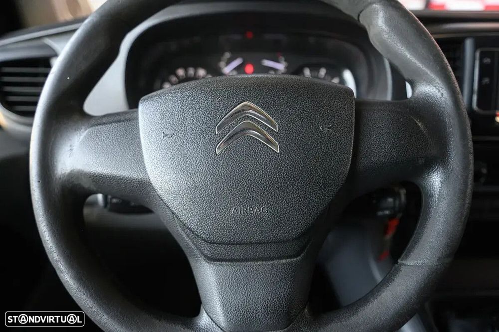 Citroën Jumpy Outro - 28