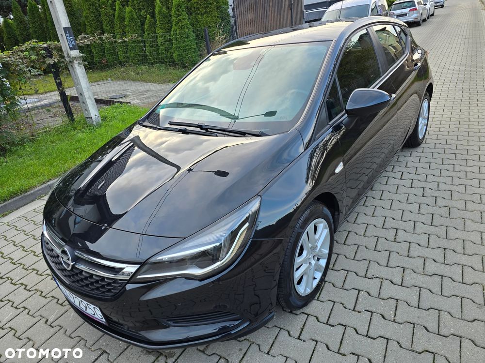 Opel Astra 1.4 Turbo Edition - 2
