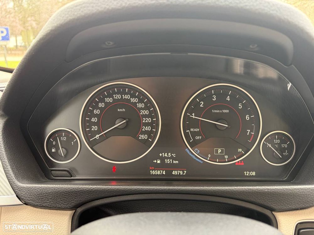 BMW 330 i xDrive Aut. Sport Line - 13