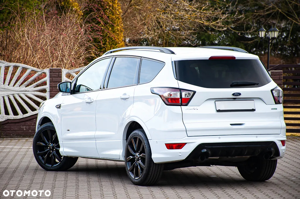 Ford Kuga 1.5 EcoBoost 4x4 ST-Line - 6