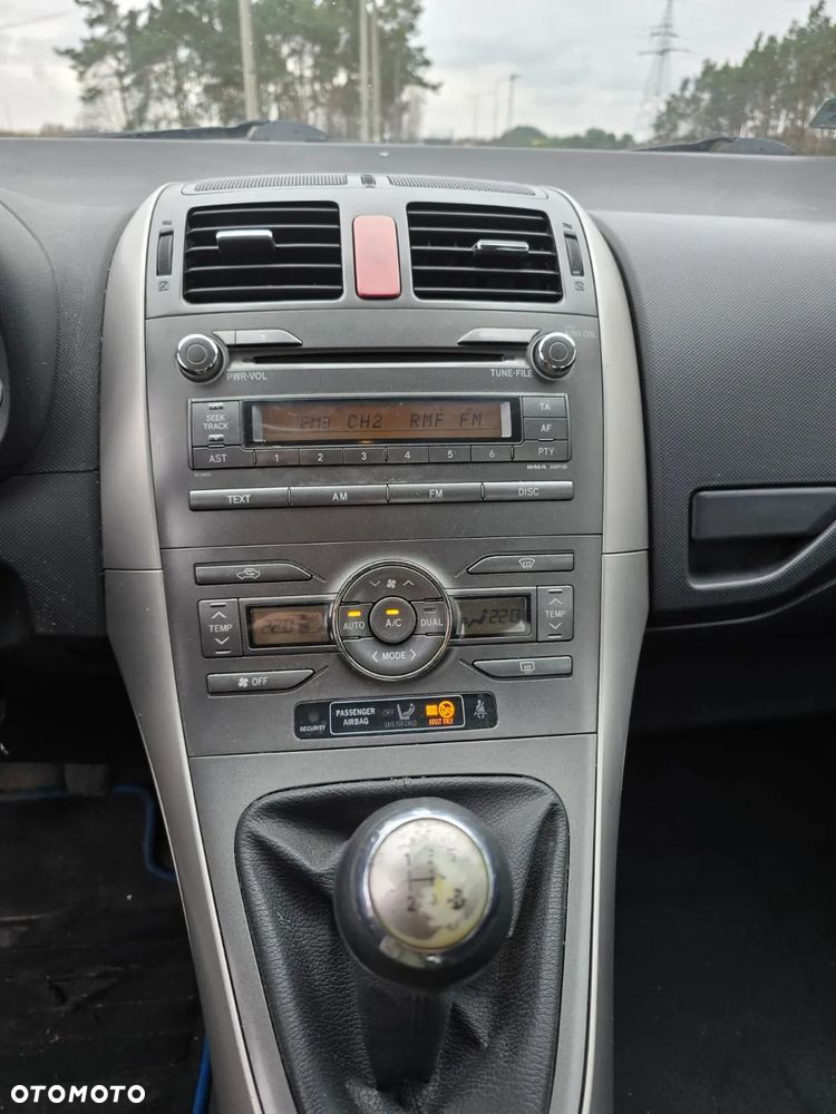 Toyota Auris - 20