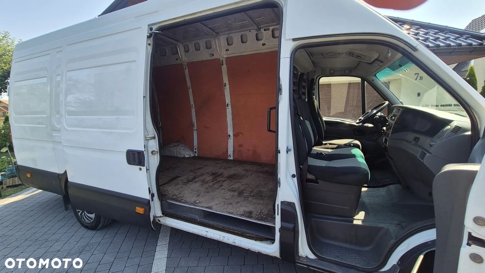 Iveco Daily 35S14 MAXI - 11