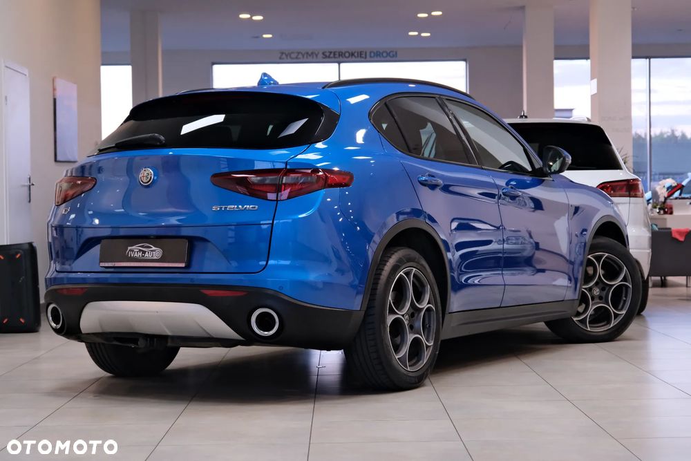 Alfa Romeo Stelvio 2.2 16V AT8-Q4 Executive - 13