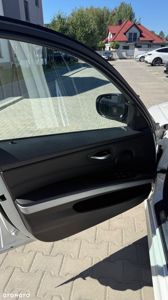 BMW Seria 3 - 14