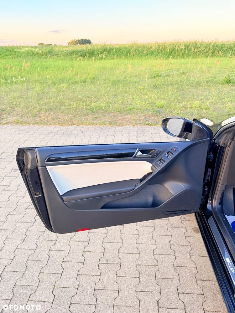 Volkswagen Golf Cabrio - 11