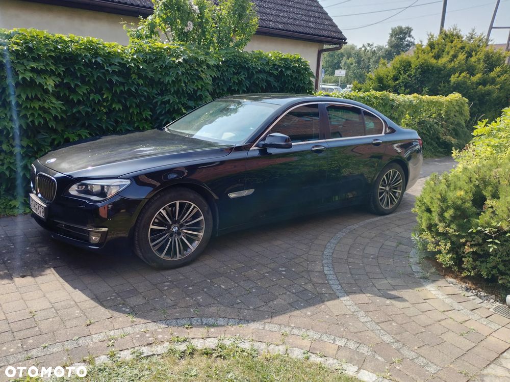 BMW Seria 7 740d xDrive - 8