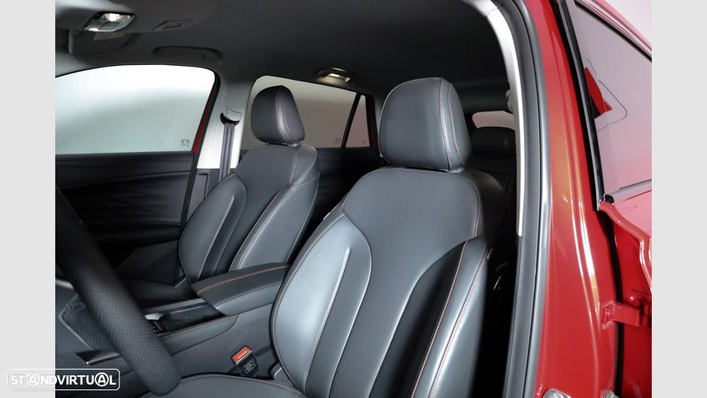 MG HS 1.5 Plug-in Hybrid Luxury — fotografia 12